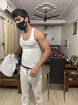 Snapshot of John_desihunk chatting on December 30, 2024, 7:00 pm John desihunk online show from December 30, 2024, 7:00 pm