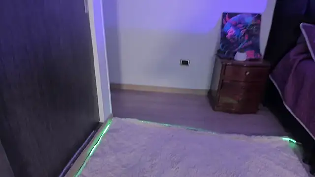 Snapshot of cyberzoe chatting on February 12, 2025, 1:09 am cyberzoe online show from February 12, 2025, 1:09 am