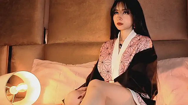 angelinepossy online show from November 5, 2025, 9:29 pm