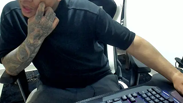 stebankechima online show from October 10, 2025, 12:22 am