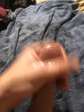 darksmoke011 online show from February 14, 2026, 2:01 am