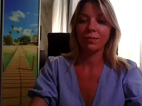 VelvetLove287 online show from September 21, 2025, 1:38 pm