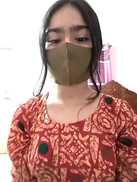 Snapshot of Arisha- chatting on October 31, 2025, 7:54 pm Arisha- online show from October 31, 2025, 7:54 pm