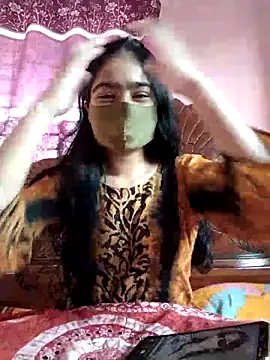 Snapshot of Arisha- chatting on October 21, 2025, 9:52 am Arisha- online show from October 21, 2025, 9:52 am