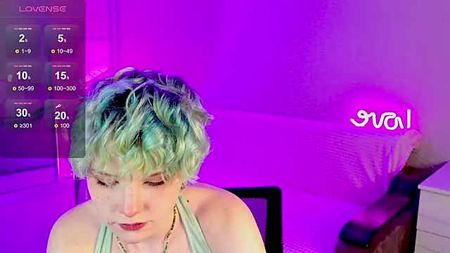 Snapshot of School_Love chatting on January 26, 2025, 1:04 pm School Love online show from January 26, 2025, 1:04 pm