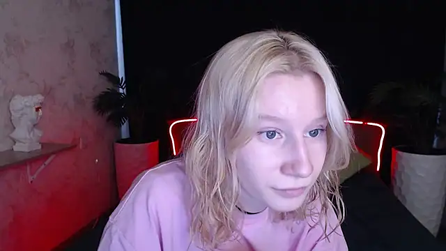 EnigmaSee online show from October 2, 2025, 8:29 am