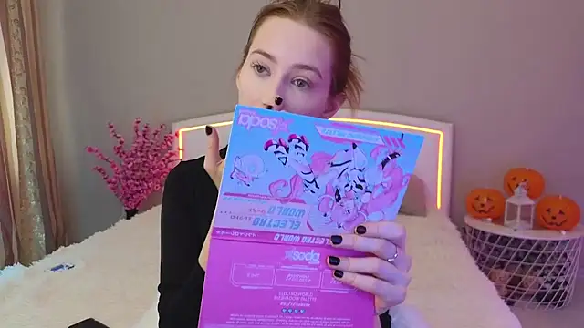 MichaDenver online show from October 24, 2025, 8:24 am