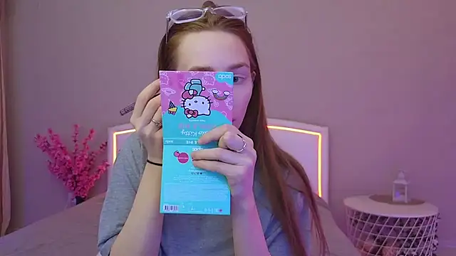 MichaDenver online show from November 17, 2025, 7:40 pm