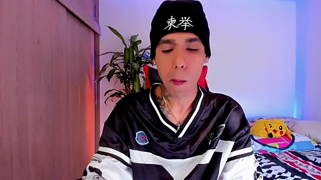 aldrinwhite online show from April 5, 2026, 4:57 pm