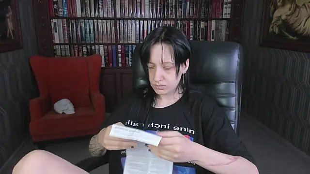 Snapshot of Medusa__Gorgona chatting on September 13, 2025, 6:02 am Medusa Gorgona online show from September 13, 2025, 6:02 am