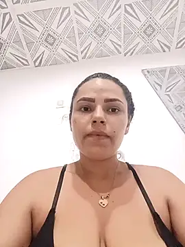 Snapshot of Mommy-Hot chatting on March 20, 2025, 8:40 pm Mommy-Hot online show from March 20, 2025, 8:40 pm
