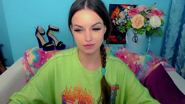 Snapshot of LindaaLu chatting on March 3, 2025, 3:27 am LindaaLu online show from March 3, 2025, 3:27 am