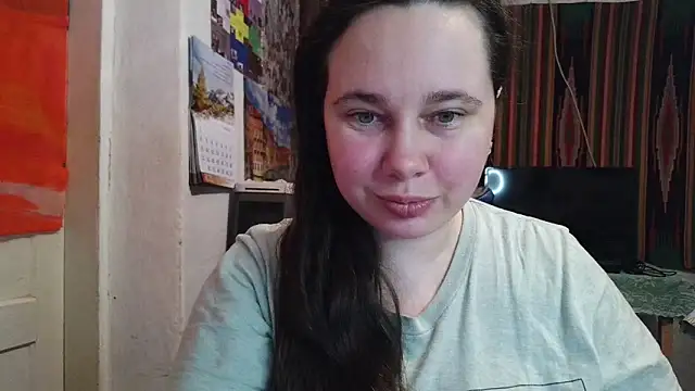 Cora Maro online show from February 9, 2026, 1:20 pm