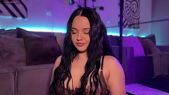 Li Amelie  online show from March 12, 2026, 2:21 pm