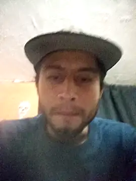 Snapshot of Mich_Stev9524 chatting on March 1, 2026, 5:40 am Mich Stev9524 online show from March 1, 2026, 5:40 am