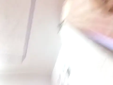 Snapshot of Mich_Stev9524 chatting on November 28, 2025, 10:54 pm Mich Stev9524 online show from November 28, 2025, 10:54 pm