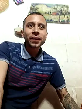 Snapshot of Mich_Stev9524 chatting on November 29, 2025, 10:32 pm Mich Stev9524 online show from November 29, 2025, 10:32 pm