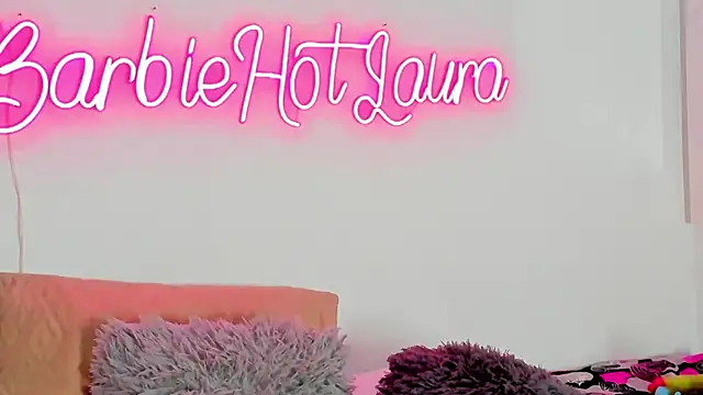 Snapshot of BarbieHotLaura chatting on September 18, 2025, 10:02 pm BarbieHotLaura online show from September 18, 2025, 10:02 pm