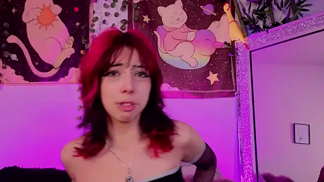 Nyx nayla online show from December 1, 2025, 5:08 am