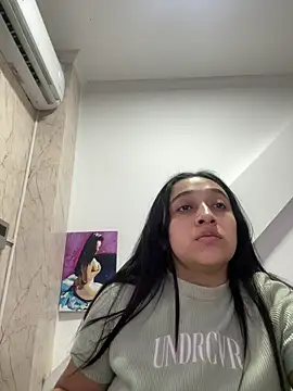 Snapshot of cata_megan chatting on December 5, 2024, 3:20 am cata megan online show from December 5, 2024, 3:20 am