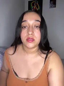 Snapshot of cata_megan chatting on December 14, 2024, 12:11 am cata megan online show from December 14, 2024, 12:11 am