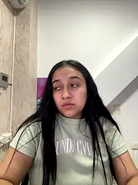 Snapshot of cata_megan chatting on December 5, 2024, 6:37 am cata megan online show from December 5, 2024, 6:37 am