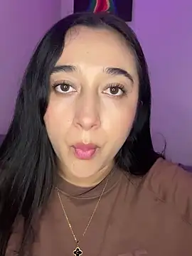 Snapshot of cata_megan chatting on December 30, 2024, 12:00 am cata megan online show from December 30, 2024, 12:00 am