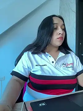 Snapshot of cata_megan chatting on December 12, 2024, 7:59 pm cata megan online show from December 12, 2024, 7:59 pm