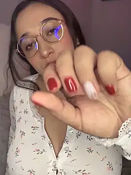 Snapshot of cata_megan chatting on February 9, 2025, 11:04 pm cata megan online show from February 9, 2025, 11:04 pm