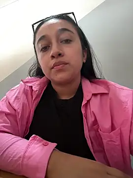 Snapshot of cata_megan chatting on January 2, 2025, 3:08 pm cata megan online show from January 2, 2025, 3:08 pm