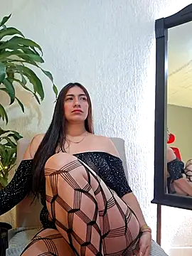 emmily d online show from February 27, 2025, 6:53 pm