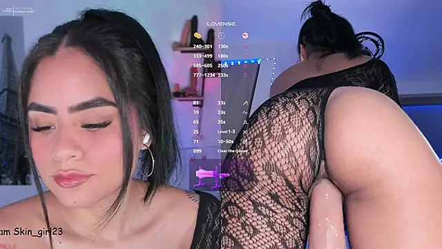 Snapshot of penelopesexx chatting on January 3, 2025, 10:29 pm penelopesexx online show from January 3, 2025, 10:29 pm