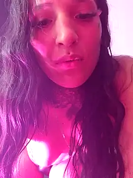 Snapshot of Nicole420squirt chatting on January 4, 2025, 1:52 am Nicole420squirt online show from January 4, 2025, 1:52 am