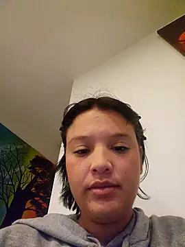 LorenRosse online show from October 22, 2025, 1:27 am