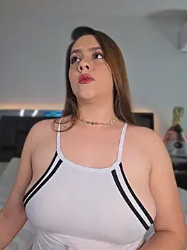 Sthef Castle online show from April 8, 2026, 12:39 pm