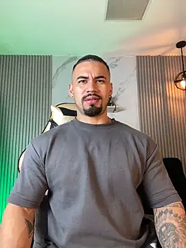 Snapshot of jaxon_colton chatting on February 23, 2026, 1:01 pm jaxon colton online show from February 23, 2026, 1:01 pm