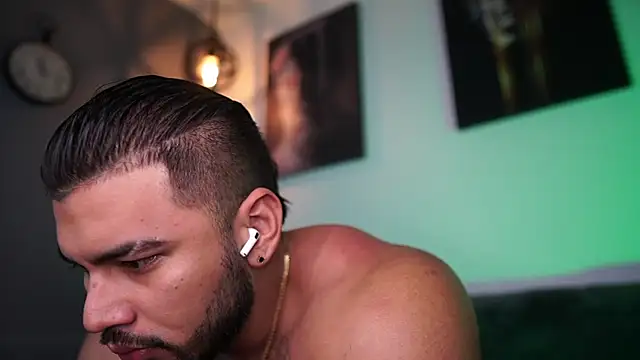 jaxon colton online show from March 18, 2025, 4:18 am