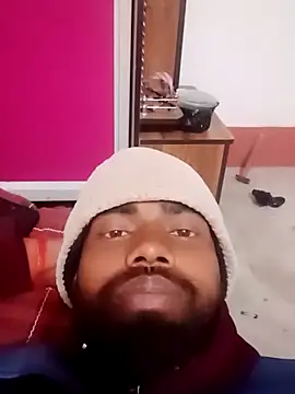 INDIANBOY7439 online show from January 8, 2025, 4:33 pm