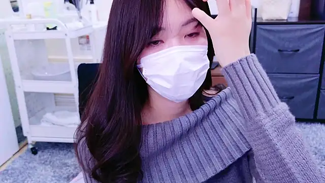 Snapshot of oxo_yuna_oxo chatting on February 15, 2025, 1:27 pm oxo yuna oxo online show from February 15, 2025, 1:27 pm