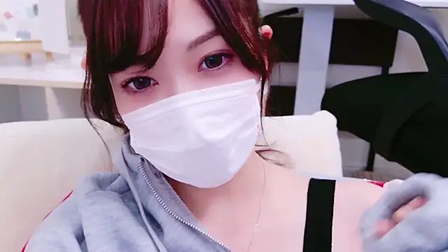 Snapshot of oxo_yuna_oxo chatting on February 2, 2025, 3:49 pm oxo yuna oxo online show from February 2, 2025, 3:49 pm