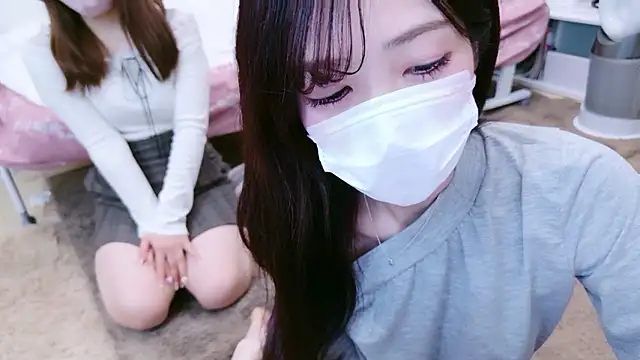 oxo yuna oxo online show from March 30, 2026, 1:23 pm