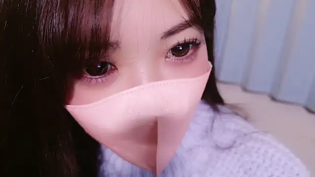 Snapshot of oxo_yuna_oxo chatting on March 12, 2025, 1:30 pm oxo yuna oxo online show from March 12, 2025, 1:30 pm