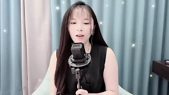 Snapshot of Original-HeartBaby chatting on October 3, 2025, 12:39 pm Original-HeartBaby online show from October 3, 2025, 12:39 pm