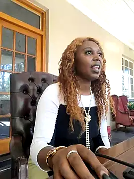 Snapshot of YourDreamLady22 chatting on January 28, 2025, 7:32 am YourDreamLady22 online show from January 28, 2025, 7:32 am