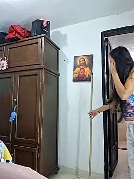 Daila 20  online show from April 23, 2026, 4:41 pm