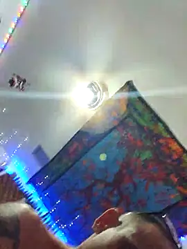 Snapshot of Buffshagswell chatting on October 20, 2025, 9:59 pm Buffshagswell online show from October 20, 2025, 9:59 pm