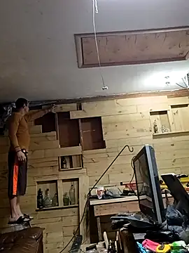 Snapshot of Buffshagswell chatting on November 16, 2025, 2:44 pm Buffshagswell online show from November 16, 2025, 2:44 pm