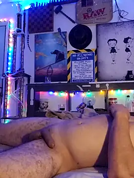 Snapshot of Buffshagswell chatting on October 22, 2025, 7:13 pm Buffshagswell online show from October 22, 2025, 7:13 pm