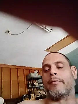 Snapshot of Buffshagswell chatting on March 16, 2025, 6:34 pm Buffshagswell online show from March 16, 2025, 6:34 pm