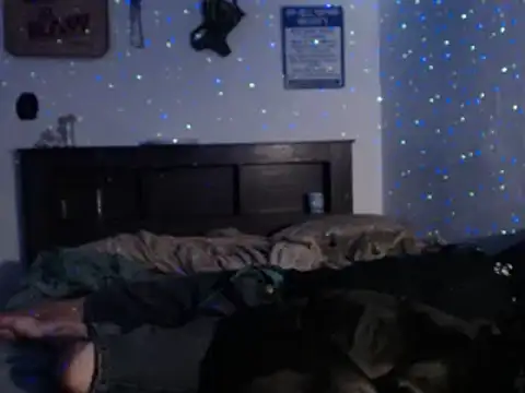 Snapshot of Buffshagswell chatting on March 12, 2025, 3:40 pm Buffshagswell online show from March 12, 2025, 3:40 pm
